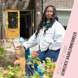 Resultaat fotoshoot voor Gemeente Haarlemmermeer – fotomodel dame in moestuin verbeeldt eenzaamheid
