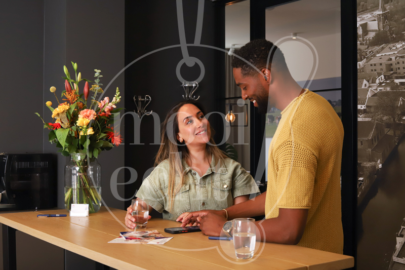 Fotoshoot koppel zoekt nieuwe woning 1