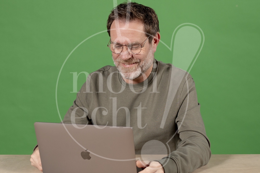 Fotoshoot voor refurbished telefoons en laptops 4